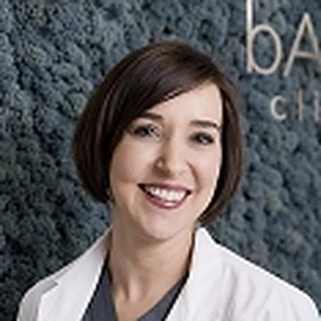Dr. Katarina Zak Stangeland, lege hos bARe clinic